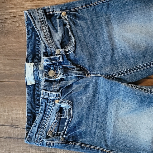 Maurices capris size 5/6 - Picture 6 of 8